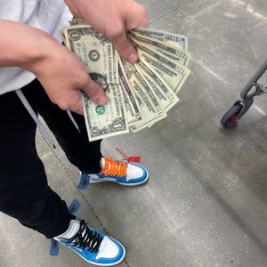 Meet your Posher, Steven